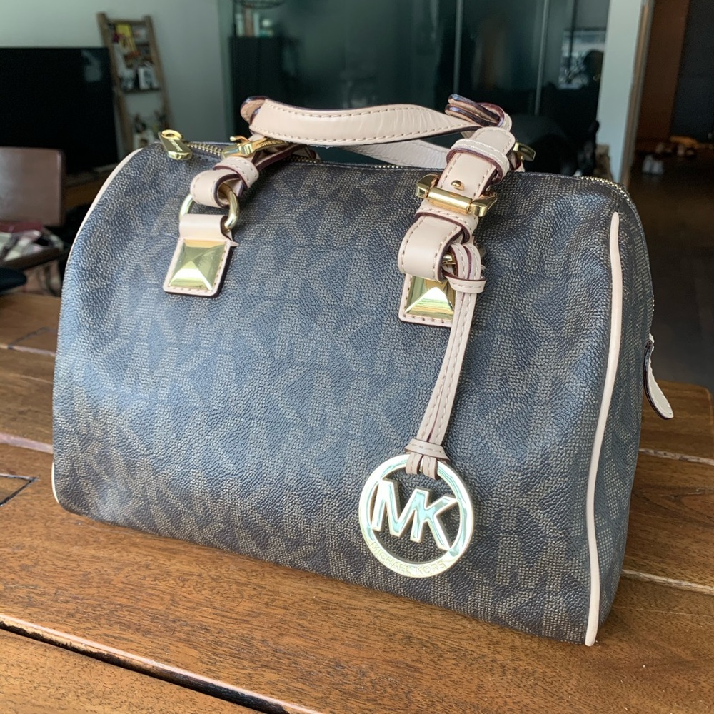 MICHAEL KORS Grayson Medium Signature Logo Duffle